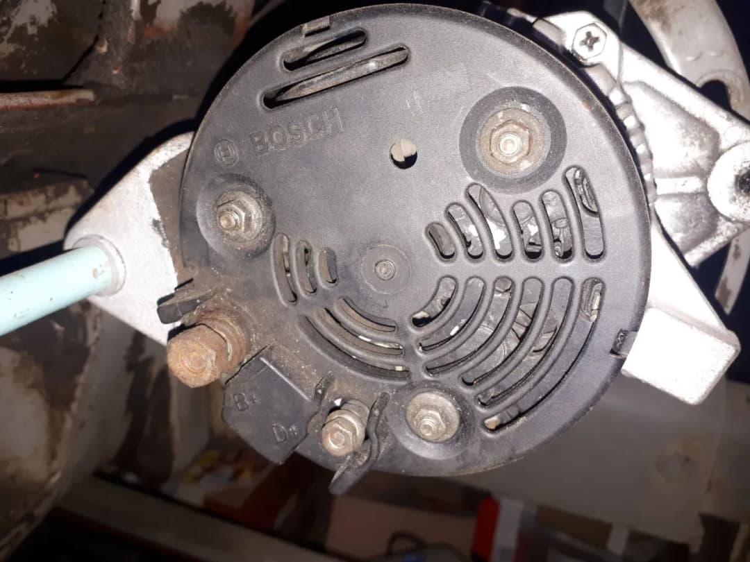 Jak podłączyć alternator Zetor 7211 - uniknij typowych błędów i usterek